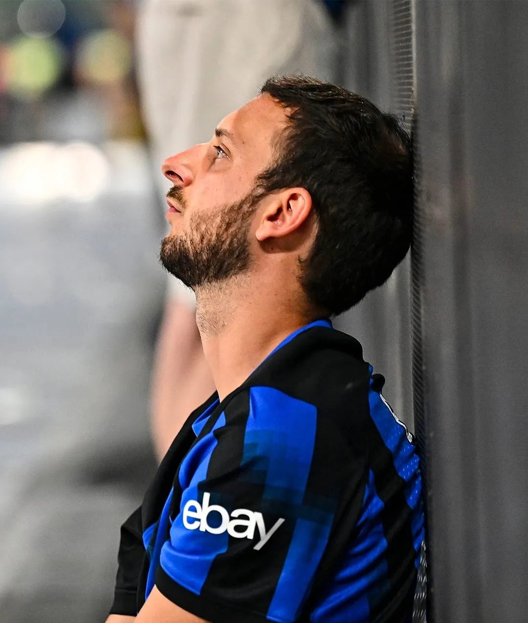 DB电竞分析入口-AC米兰主场遭遇冷门，主帅面临压力