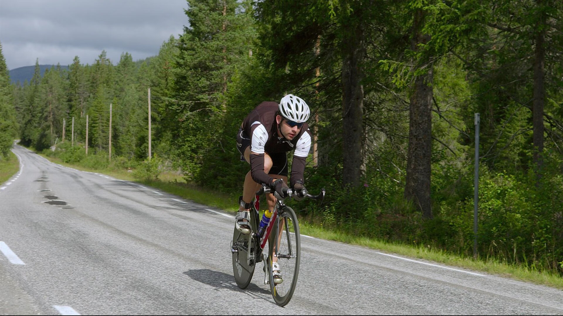 DB赛事竞猜-凯恩爆发破僵局，玻利维亚稳扎稳打力克爱尔兰